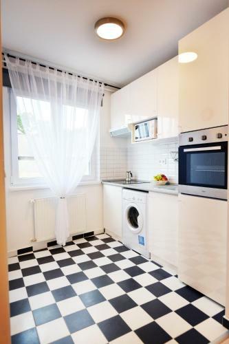 Enjoy Apartman Eger