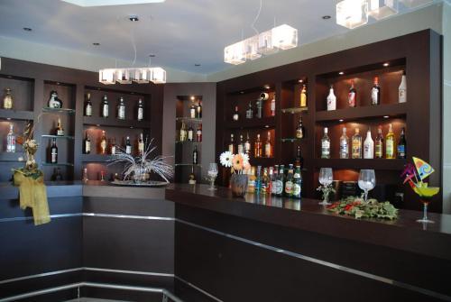 Letsos Hotel