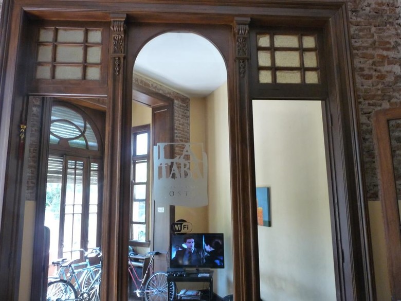 Hostal La Taba