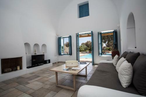 Hotel Black Rose Suites