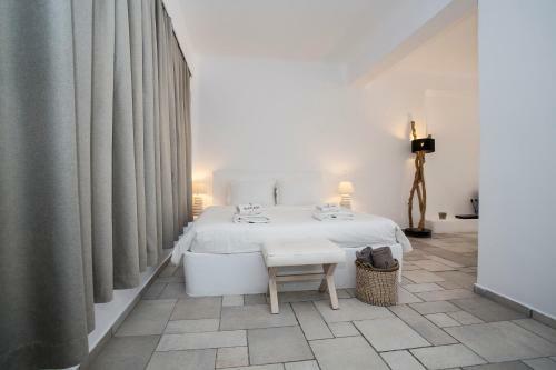 Hotel Black Rose Suites