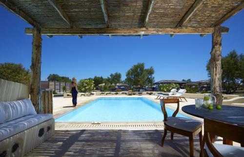 Hotel Black Rose Suites