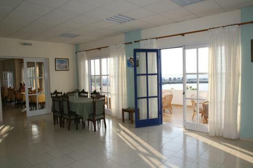 Hotel Guest House Polyvotis