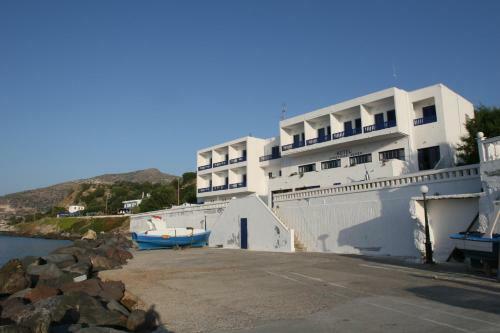 Hotel Guest House Polyvotis
