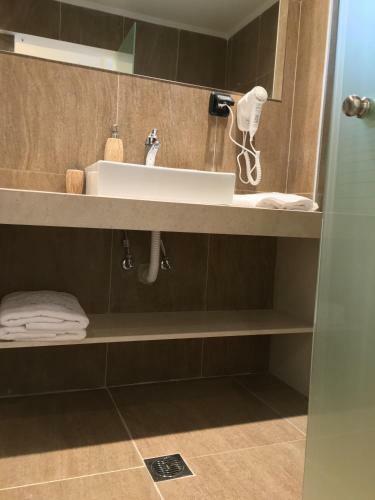 Hostal Maroula Blue Studios & Suites