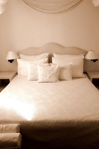 Hostal La Maison Kalogera