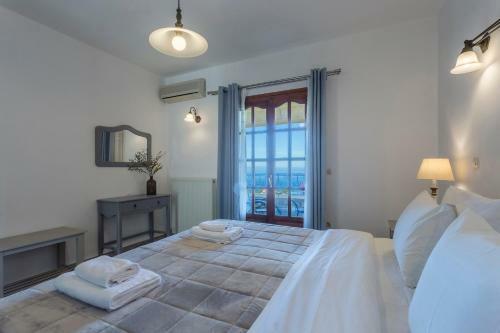 Vardia Hotel