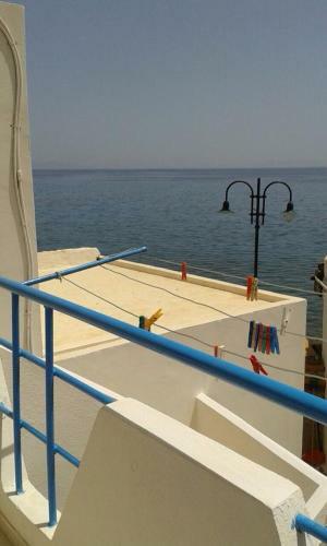 Spiros Apartments