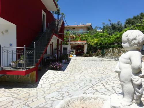 Hostal Studios Ristas Kostas