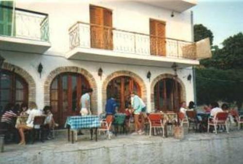 Hostal Pansion Alexandros