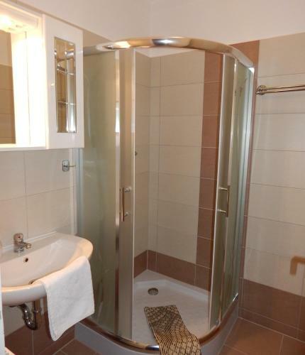 V�lgy Apartman