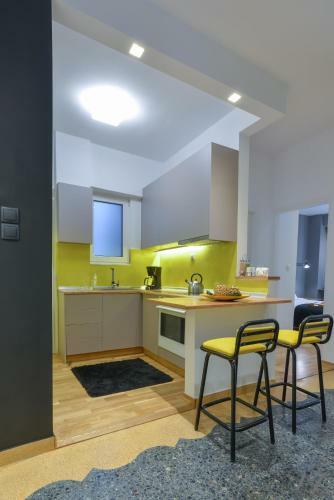 Phaedra Apartment