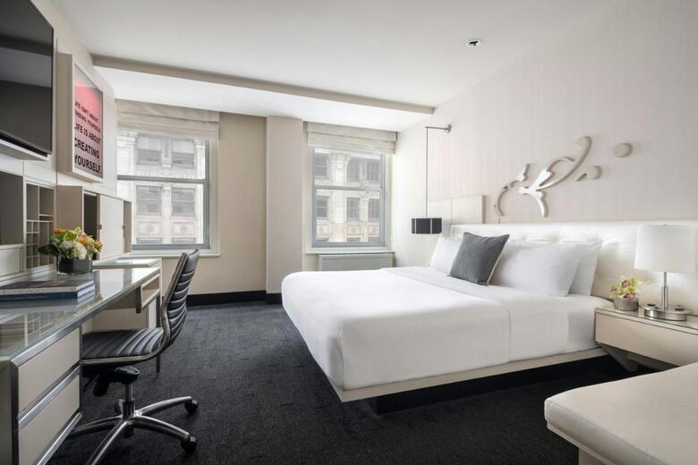 The Midland Hotel, Chicago, A Tribute Portfolio Hotel