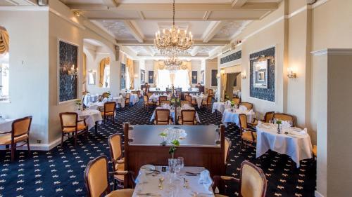 Victoria Hotel