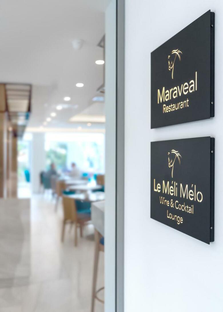 Glyfada Riviera Hotel