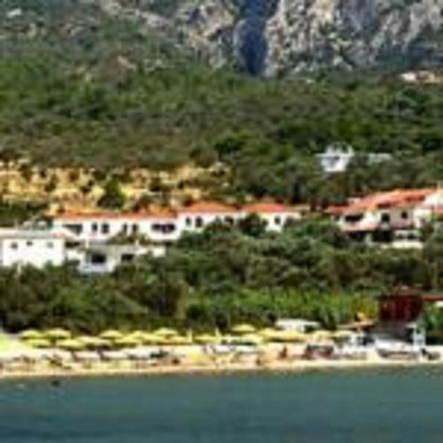 Aparthotel Limnionas Bay Village Hotel