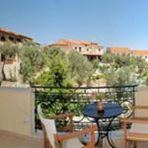 Aparthotel Limnionas Bay Village Hotel