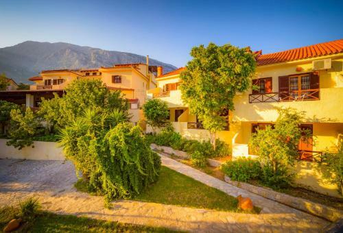 Aparthotel Limnionas Bay Village Hotel
