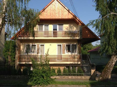 Hostal Attila Apartmanh�z