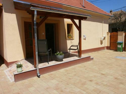 Kl�ra Apartman