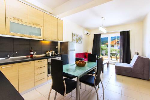 Bivas Apartments