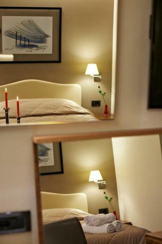 Hostal Harmony Luxury Rooms