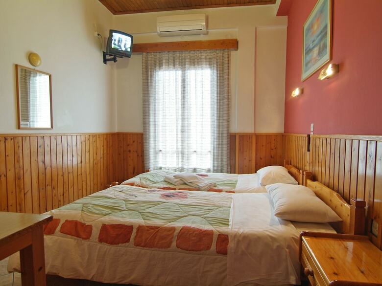 Hotel Athina