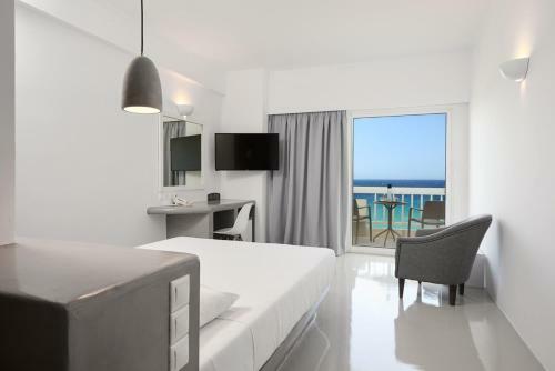 Tinos Beach Hotel