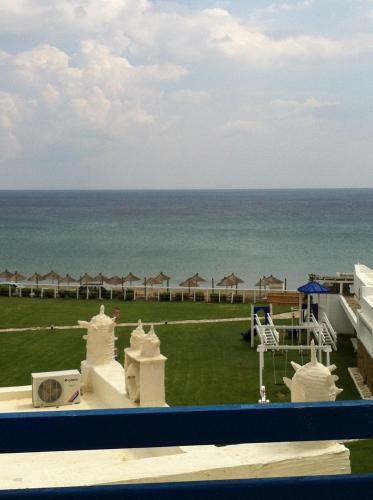 Tinos Beach Hotel