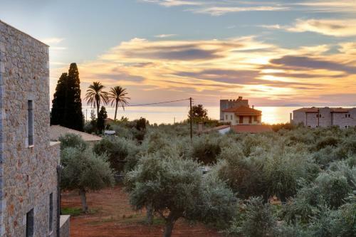 Nikoloudi Estate