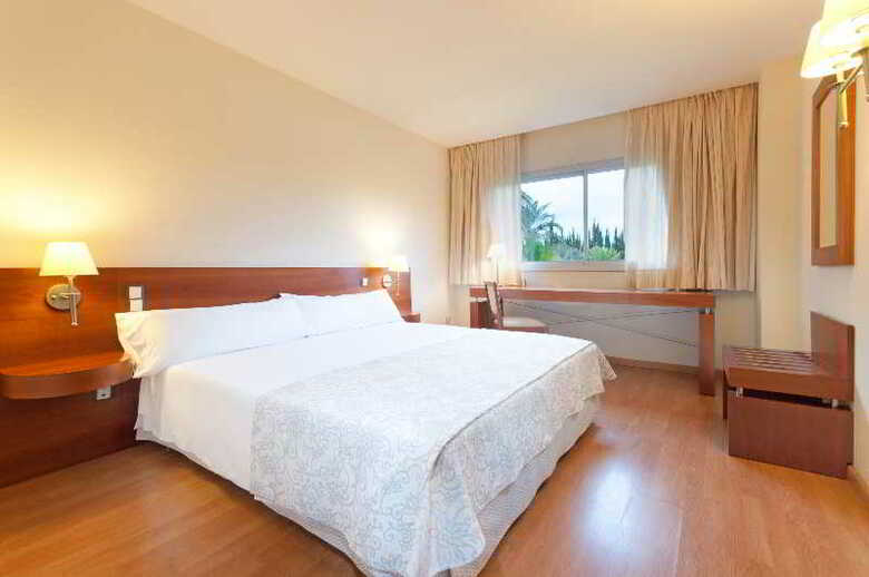 Hotel Ramada By Wyndham Valencia Almussafes
