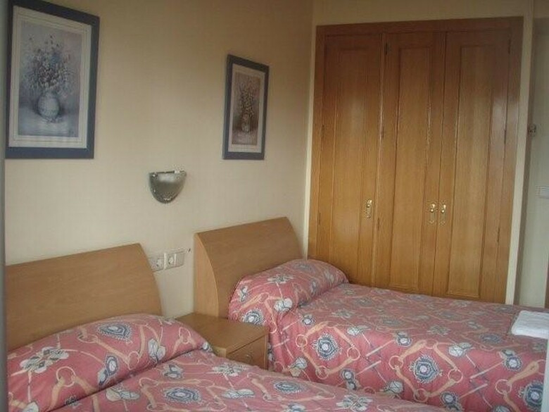 Apartamentos Gemelos XX