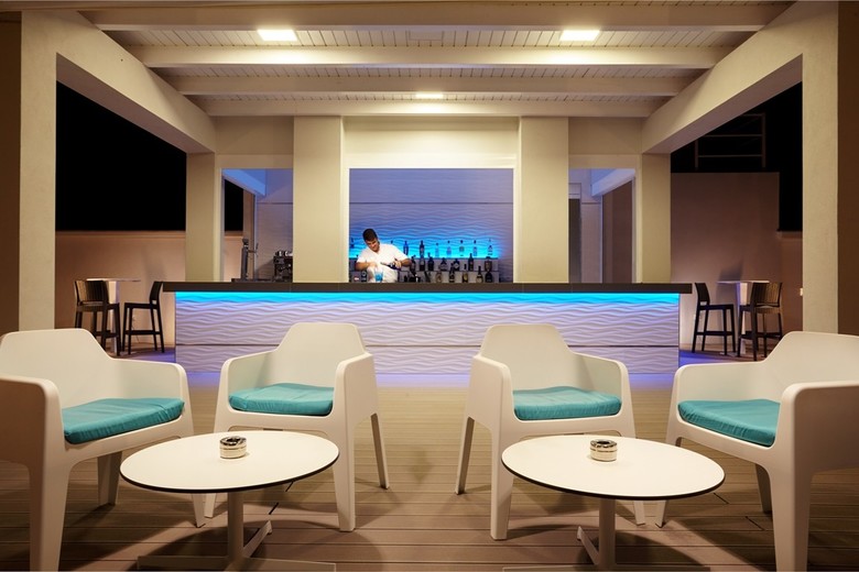 Hotel Las Arenas