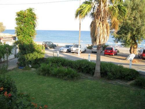 Apartamento Seaside Studios Kirania