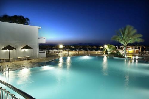Hotel Avra Beach Resort