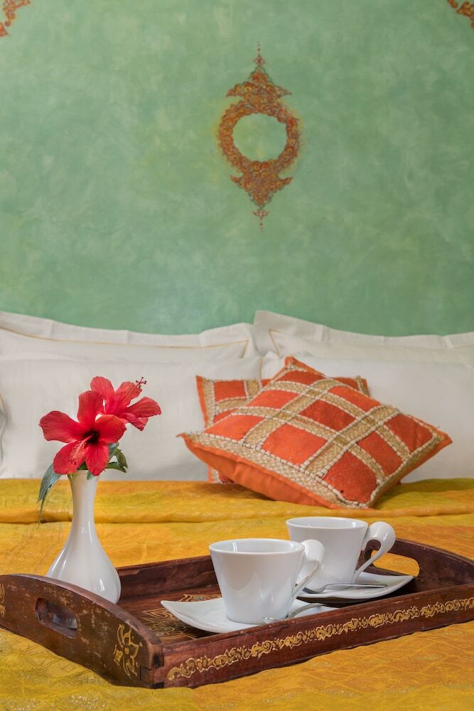 Nikos Takis Fashion Boutique Hotel