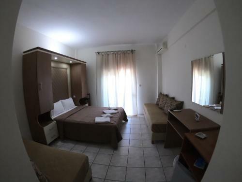 Kopsis Beach Hotel