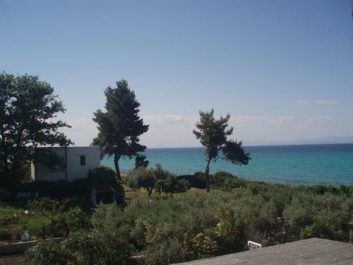 Kopsis Beach Hotel