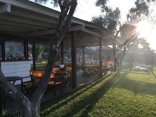Kopsis Beach Hotel