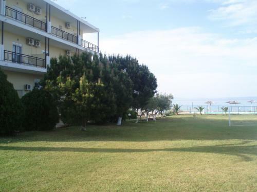 Kopsis Beach Hotel