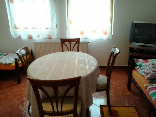 Hostal Brigitta Vend�gh�z