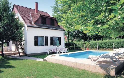 Holiday Home Rege Utca-sz�nt�d