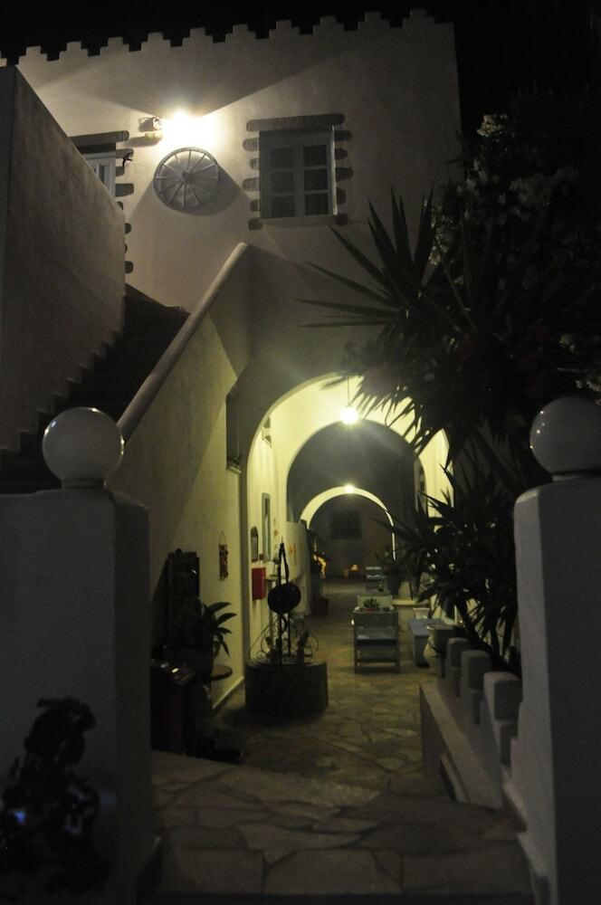 Aparthotel Pico Bello