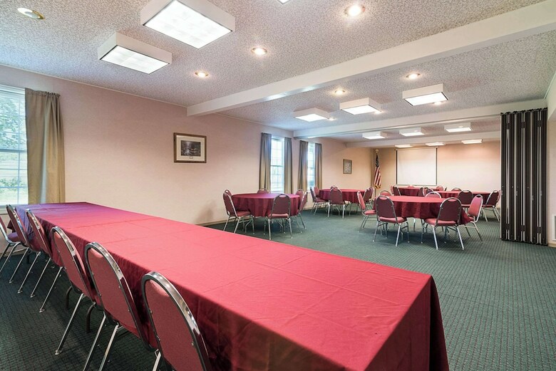 Holiday Inn Express Hotel & Suites Schoharie