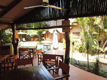 Albergue Trees Too Guest Lodge