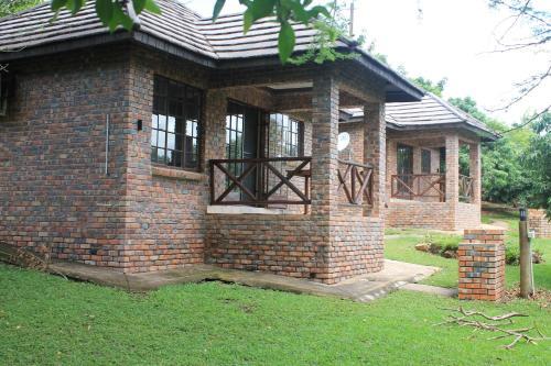 Hotel Orchards Farm Cottages