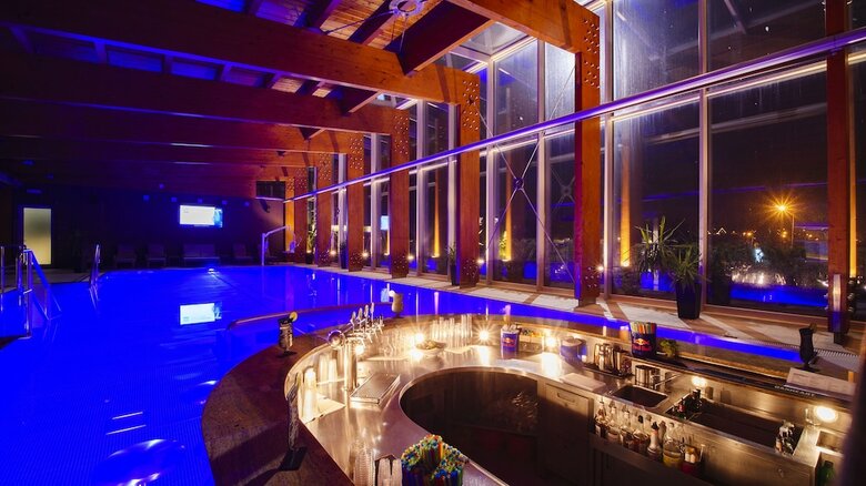 Hotel Aquacity Seasons