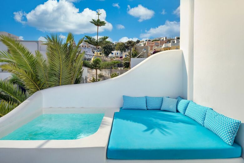 Hostal Gianna Suites