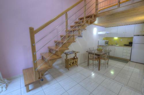 Zinni Koukaki Apartment