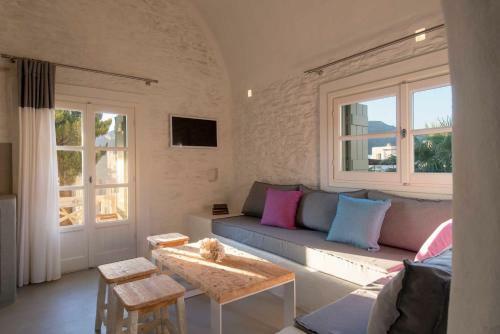 Yialos Ios Hotel